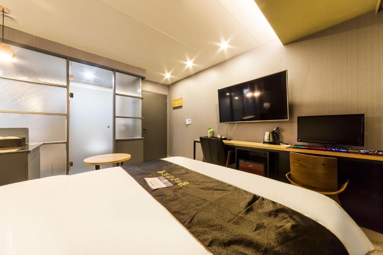 Motel Dream Castle Incheon Esterno foto